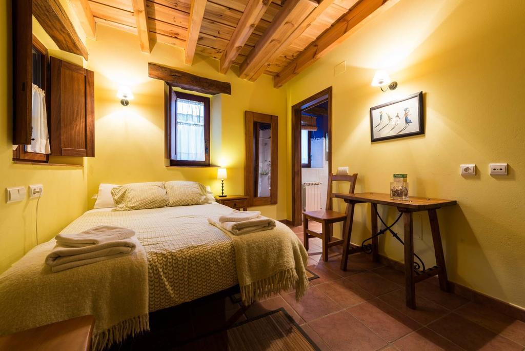 San Martín de Perapertú Hotel Rural Piedra Abierta מראה חיצוני תמונה