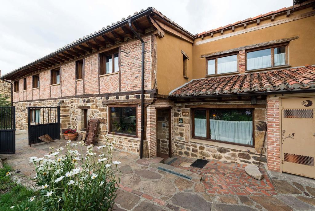 San Martín de Perapertú Hotel Rural Piedra Abierta מראה חיצוני תמונה
