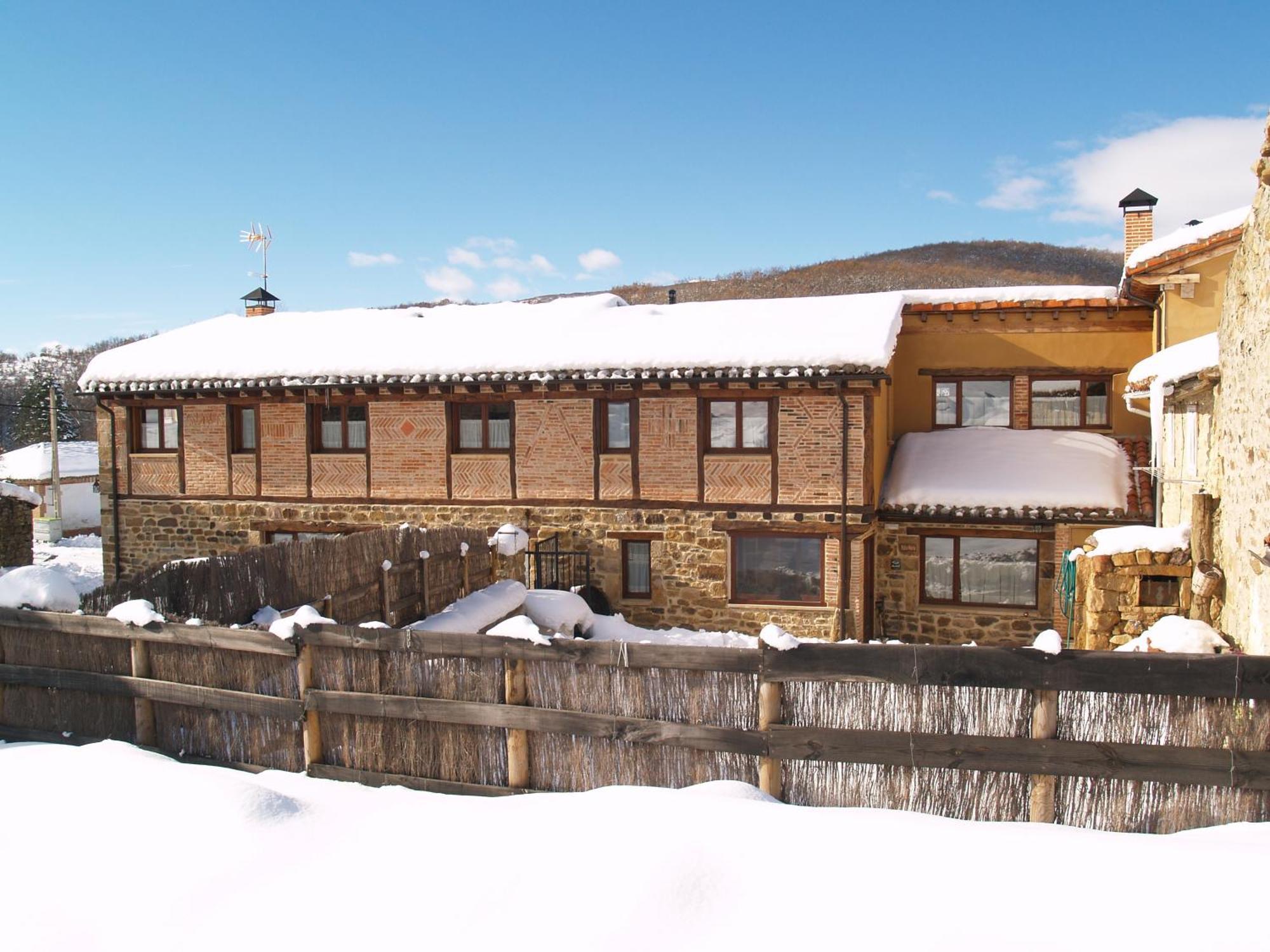 San Martín de Perapertú Hotel Rural Piedra Abierta מראה חיצוני תמונה