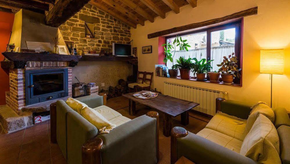 San Martín de Perapertú Hotel Rural Piedra Abierta מראה חיצוני תמונה